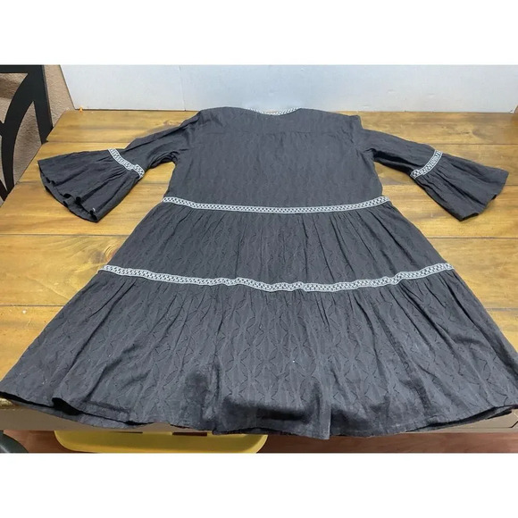 Tommy Bahama Women's Black Embroidered Tassel Tier Cover-Up Dress Size Small - Picture 10 of 11